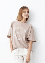 تيشرت نسائي